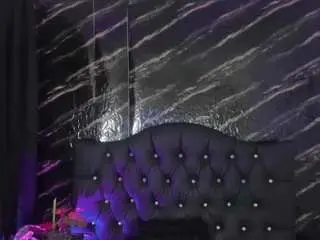 Arethaozz  live sex cam