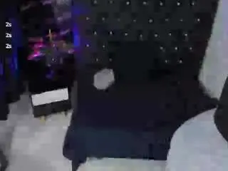 Arethaozz  live sex cam