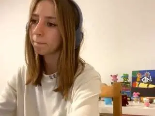 Chiarakuznetsova  live sex cam