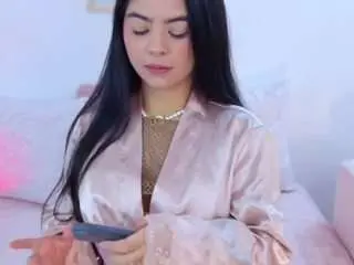 Laylaa-breezee  live sex cam