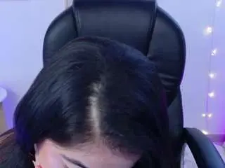 Laylaa-breezee  live sex cam