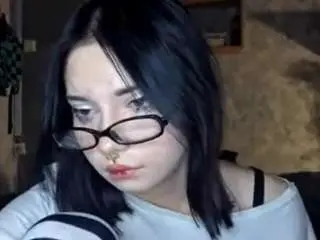 Lilarobidoux  live sex cam