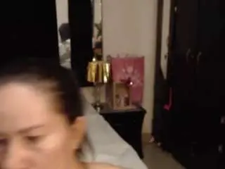 Reina-lunar  live sex cam