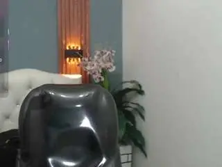 Dannnaa-1  live sex cam