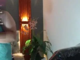 Dannnaa-1  live sex cam