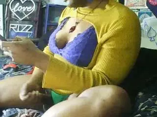 Gardeniafields  live sex cam