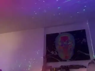 Tapthatpiper  live sex cam