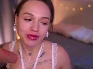 Bllowjoyy  live sex cam