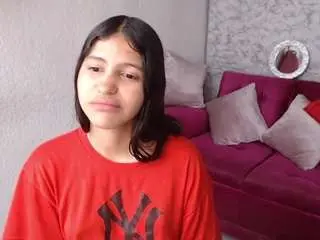 Evagirl69  live sex cam