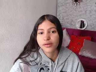 Evagirl69  live sex cam