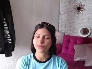 Evagirl69  live sex cam
