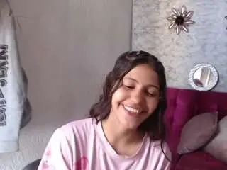 Evagirl69  live sex cam