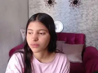 Evagirl69  live sex cam