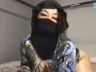 Honeysuckles2  live sex cam