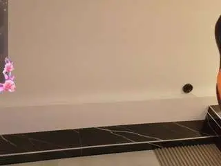 Kathe-collinss  live sex cam