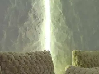 Monnyque  live sex cam