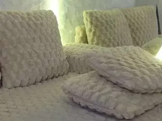 Monnyque  live sex cam