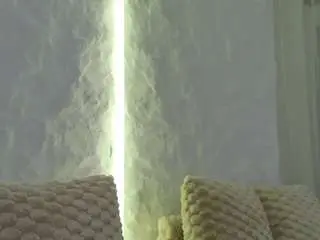 Monnyque  live sex cam