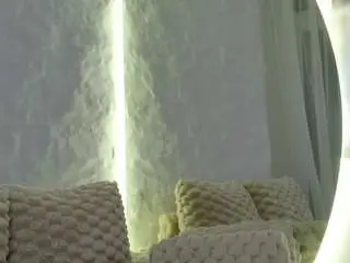 Monnyque  live sex cam