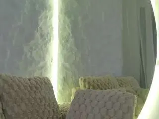 Monnyque  live sex cam