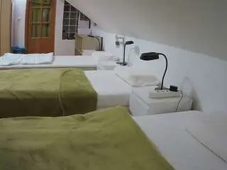 Voyeurcam-julmodels-bed-3  live sex cam