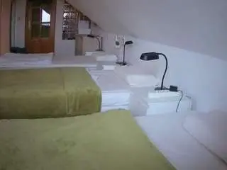 Voyeurcam-julmodels-bed-3  live sex cam