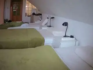 Voyeurcam-julmodels-bed-3  live sex cam