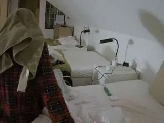 Voyeurcam-julmodels-bed-3  live sex cam