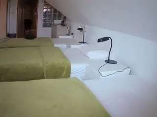 Voyeurcam-julmodels-bed-3  live sex cam