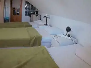 Voyeurcam-julmodels-bed-3  live sex cam