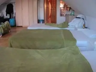 Voyeurcam-julmodels-bed-3  live sex cam