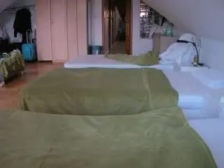 Voyeurcam-julmodels-bed-3  live sex cam