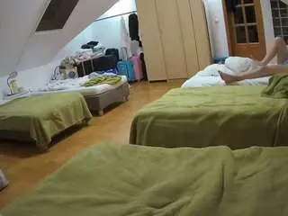 Voyeurcam-julmodels-bed-3  live sex cam