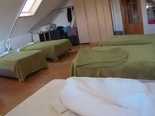 Voyeurcam-julmodels-bed-3  live sex cam