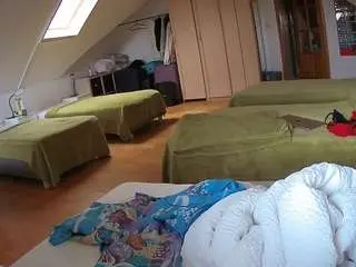 Voyeurcam-julmodels-bed-3  live sex cam
