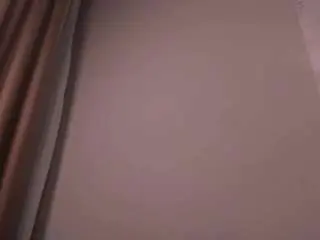 Yelenakevin  live sex cam