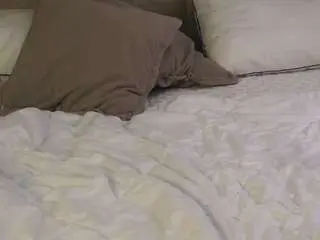 Yelenakevin  live sex cam