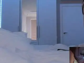 Yelenakevin  live sex cam