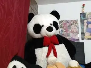 Golden1temptation  live sex cam