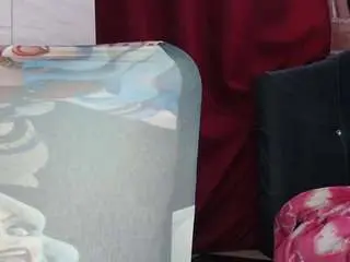 Golden1temptation  live sex cam