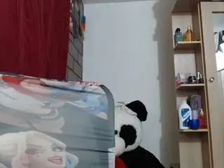 Golden1temptation  live sex cam