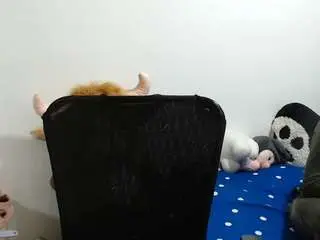 Golden1temptation  live sex cam