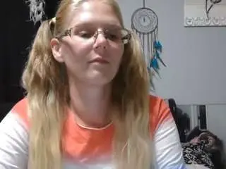 Jadeluv  live sex cam