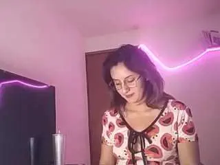 Jazminrosee  live sex cam