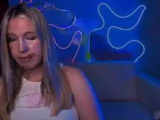 Juliiehunt  live sex cam
