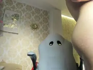 Lilyythea  live sex cam