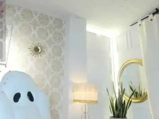 Lilyythea  live sex cam