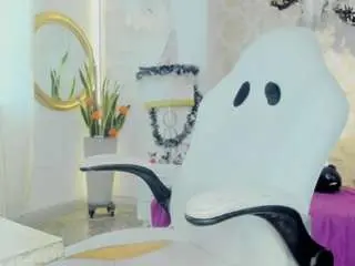 Lilyythea  live sex cam