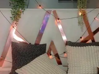 Myapril  live sex cam