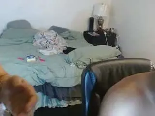 Realninafame  live sex cam